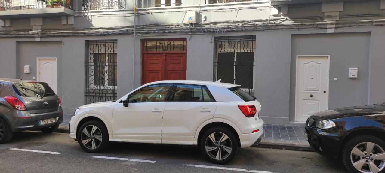 Carrer De L'Arquitecte Alfaro 27 Bajo Derecha Apartment Valencia Exterior photo